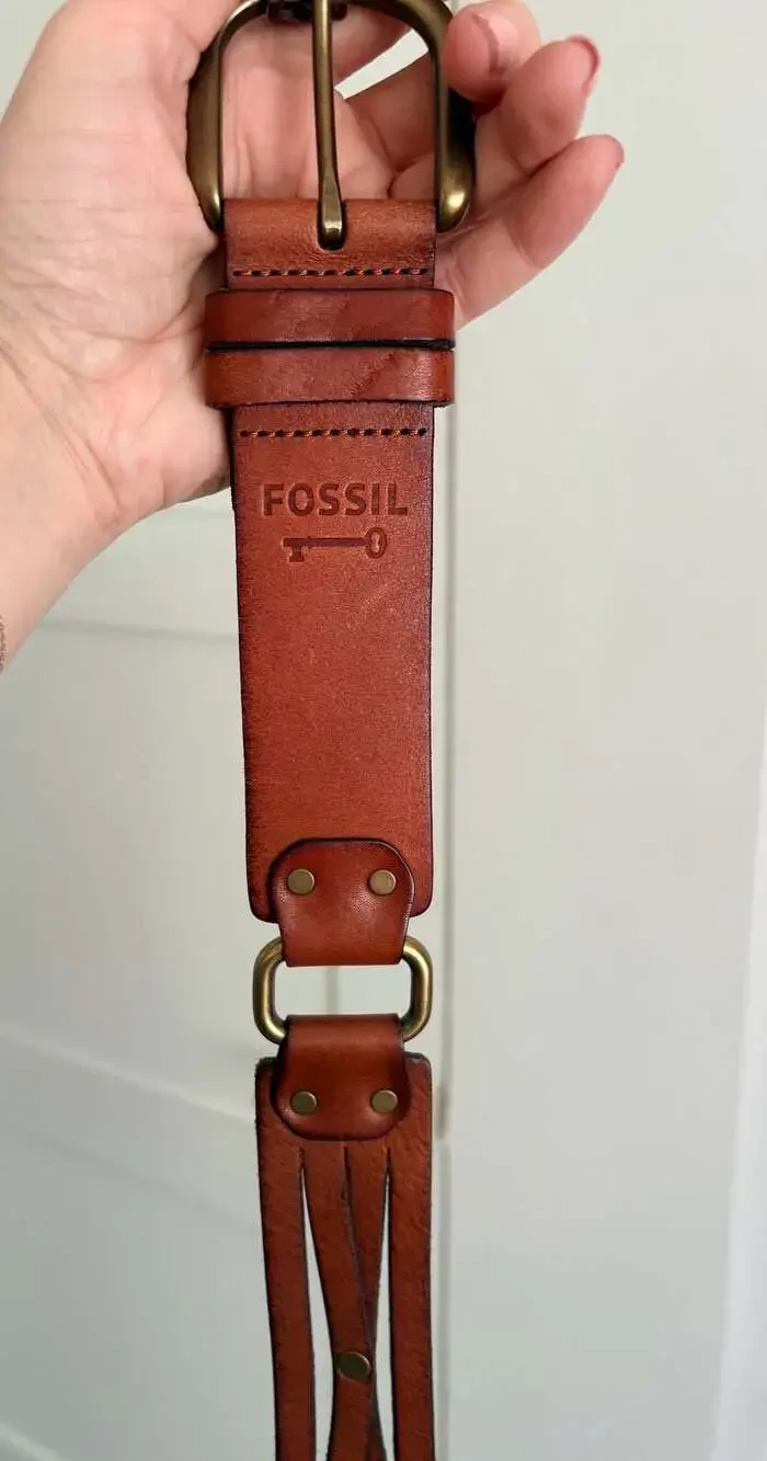 Fossil Women's Tan Leather Belt with Brass Hardware/ Cutout Detail, Size M. NWT